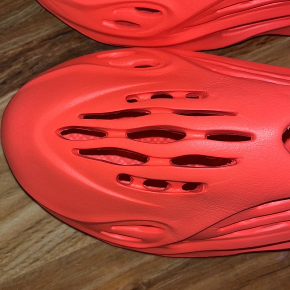 EVA Foam Runner RNNR Red Orange New size 14 Mens No Box Hype Clog Unbranded - Picture 4 of 15